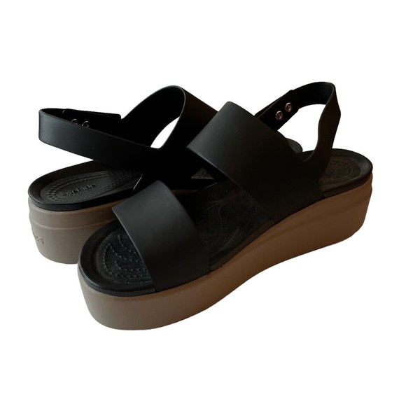 CROCS Shoes - Crocs Brooklyn Low Wedge Platform Sandals Black And Mushroom Womens Size 9M NWT
